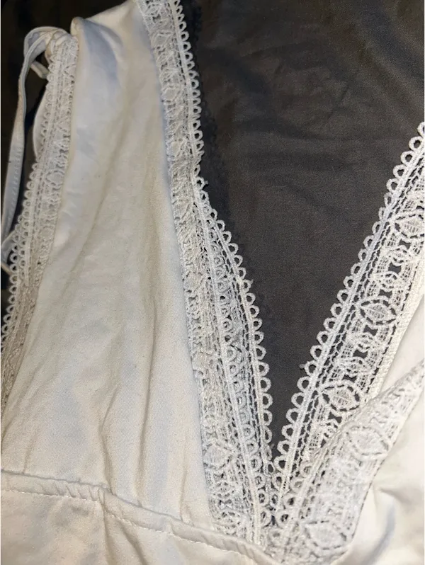 SheIn White tank top with lace detail - Image 2
