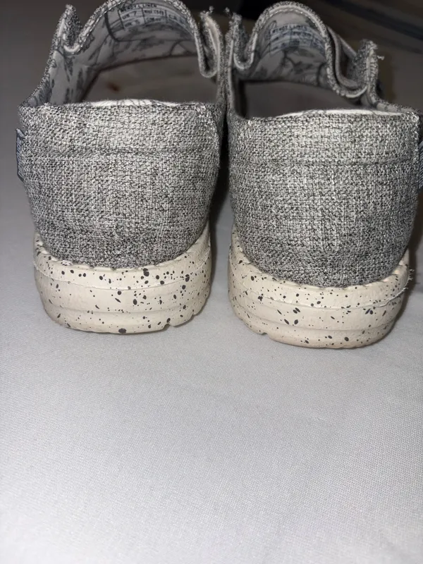 Hey Dude Casual Canvas Slip-On Shoes Wendy style L Linen Size 7 - Image 3