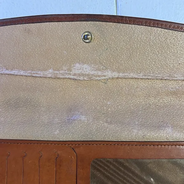 Vintage Dooney & Bourke Caramel Brown Leather Wallet - Image 6
