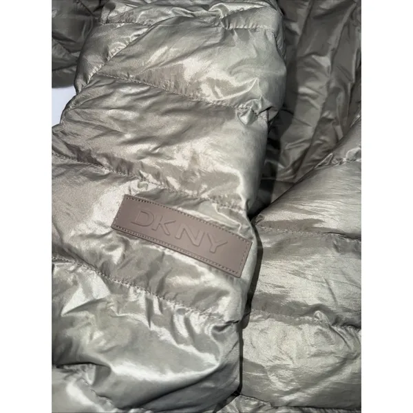 DKNY Women's Down Puffer Jacket XS Metallic Green Hooded Warm‎ Winter Coat - Image 10