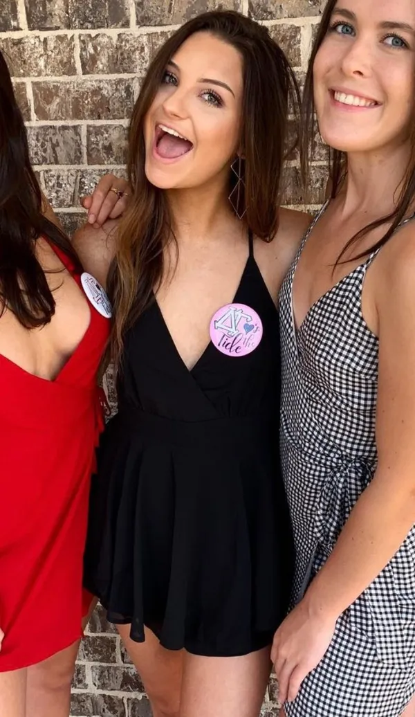 Boohoo Black V Neck Romper - Image 2