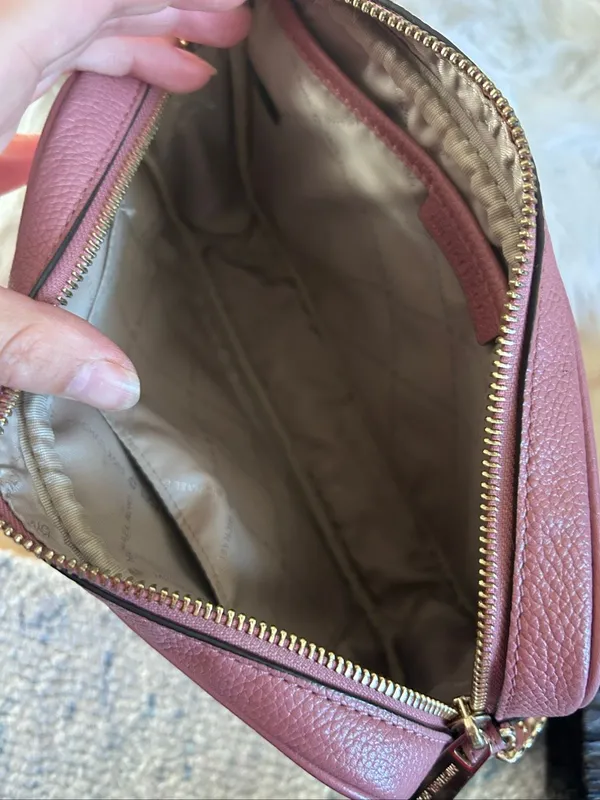 Michael Kors Fulton Large Leather Crossbody pink - Image 6