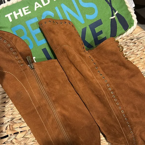So Me Boutique Brown Suede Over the Knee Grommet Boots Size 7.5 - Image 5