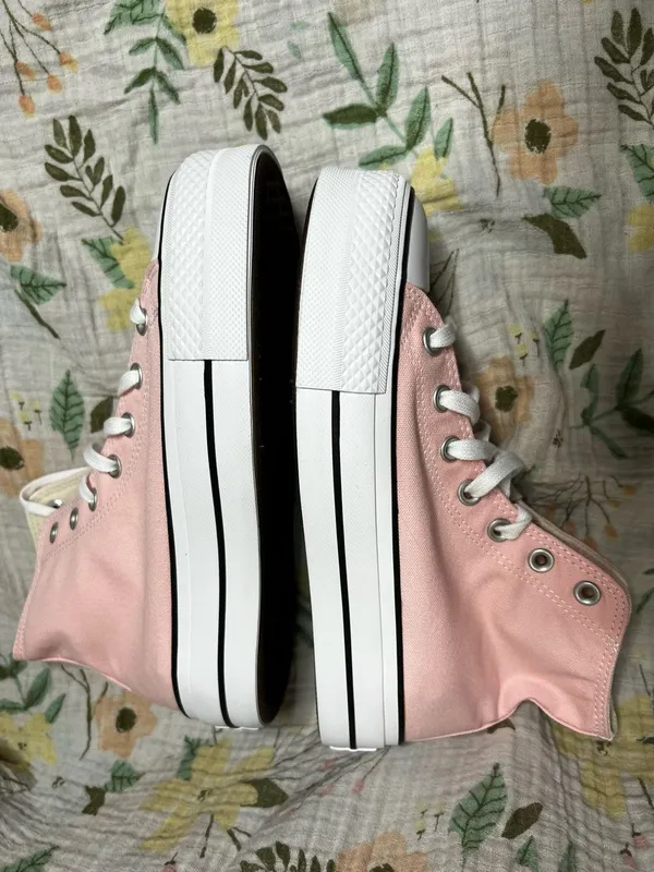 Converse Chuck Taylor Hi Lift Platform High Top Pink Sneakers - Image 4