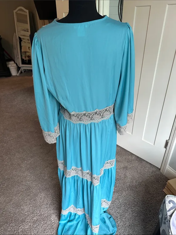 Venus Turquoise Lace Trim Maxi Dress - Image 6