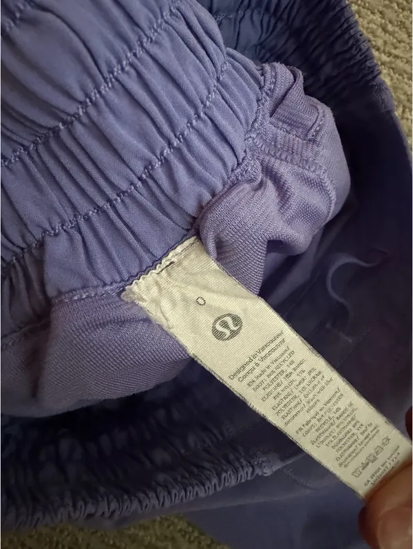 Lululemon Hotty Hot Shorts 4" - Image 3