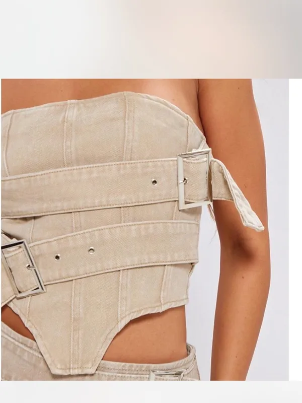 Pretty Little Thing Petite stone washed buckle Corset - Image 3