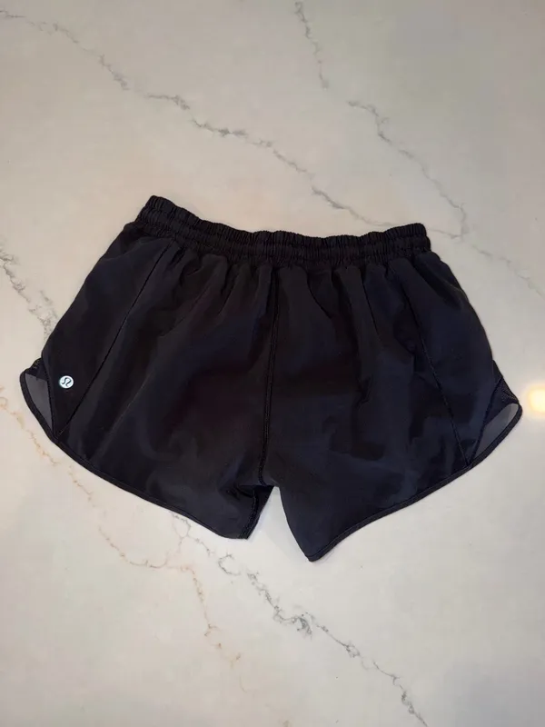 Black Lululemon Hotty Hot 2.5" Shorts - Image 2