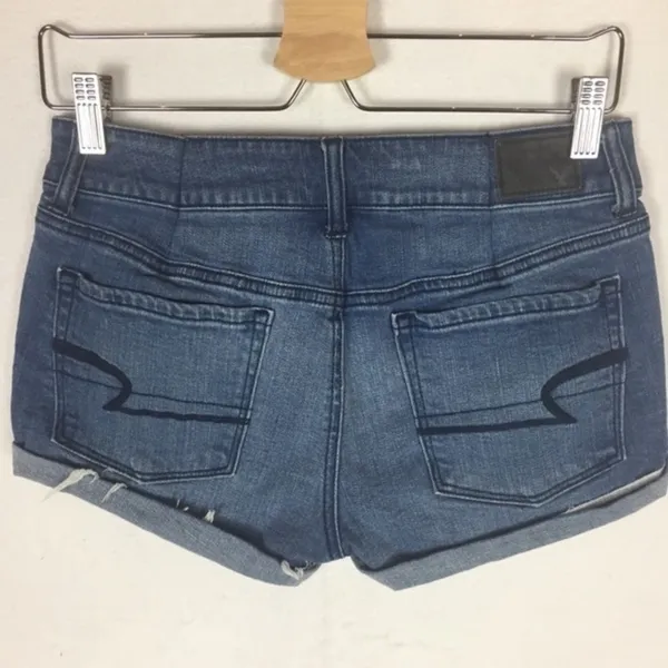 American Eagle Shortie Stretch Medium Wash‎ Denim Cuffed Size 8 - Image 7