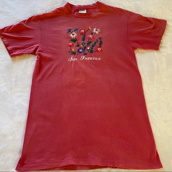 Vintage San Francisco Embroidered Floral T-shirt Pink Size Medium - Image 7