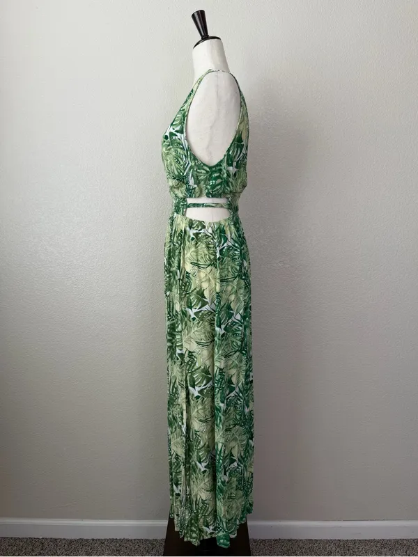 Justify Double V-neck Green Tropical Smocked Cut Out Waist Maxi Dress, Sz Large - Image 4