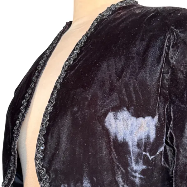 Vintage Black Velvet Bolero Cropped Jacket Beaded Trim Open Front Evening Shrug - Image 3