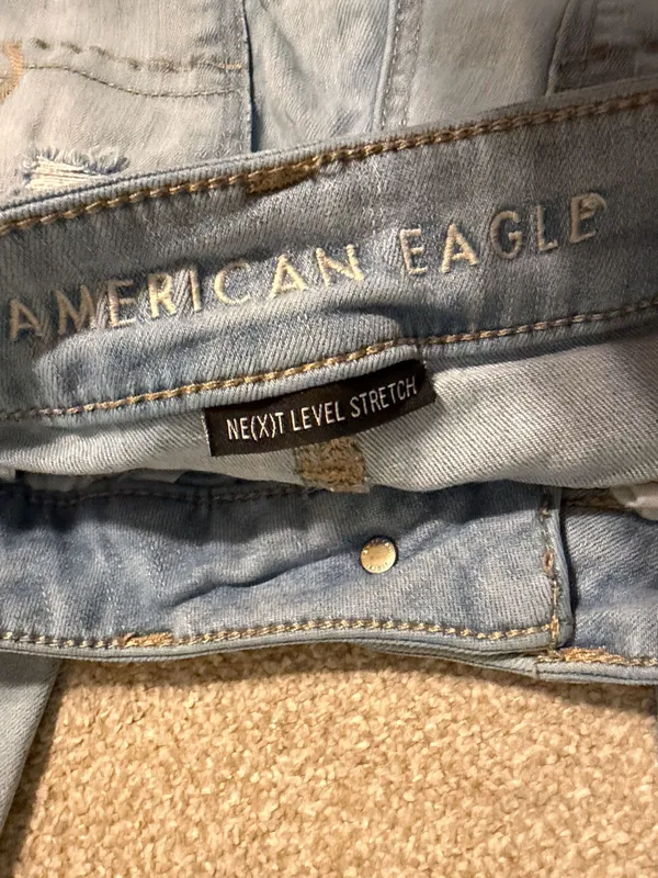 American Eagle Light Wash Distressed Cropped High Rise Jeggings - Image 11