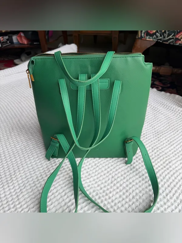 Montana West Green Tote with Gold Buckle Accents - Image 3