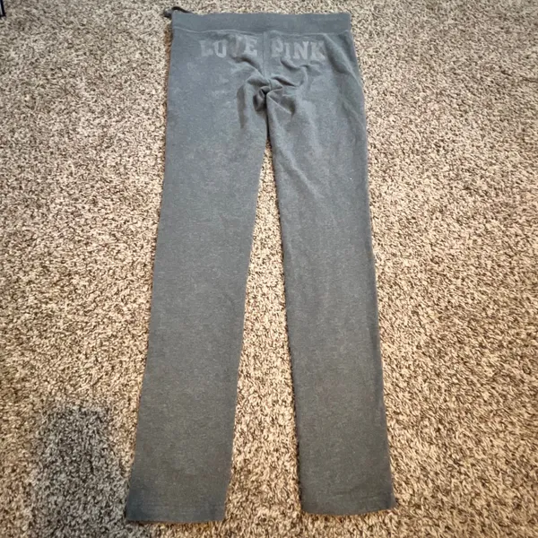 Victoria's Secret PINK Gray Yoga Pants‎ Slim Straight Leg Graphic Small - Image 4