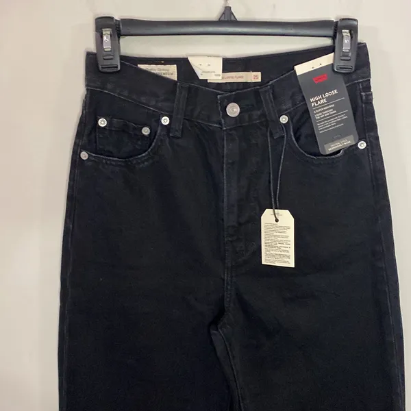Levi’s premium high loose flare jeans in black size 25 - Image 5