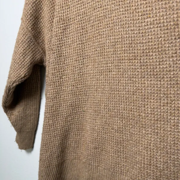 Aerie Women‎ Cozy Up Waffle Sweater Medium Tan Oversized Crewneck - Image 5