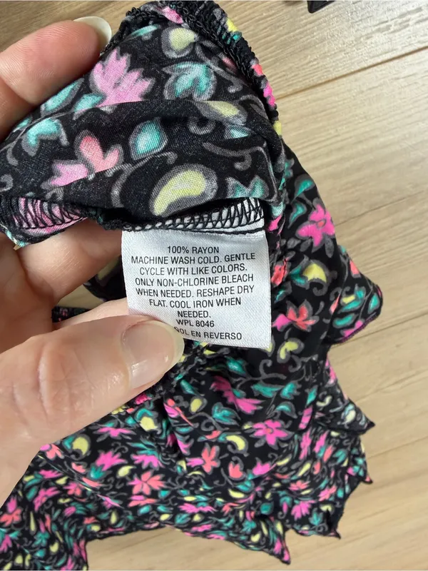 Jenni Sleepwear Floral Black Elastic-Waist Women’s Shorts XL - Image 4