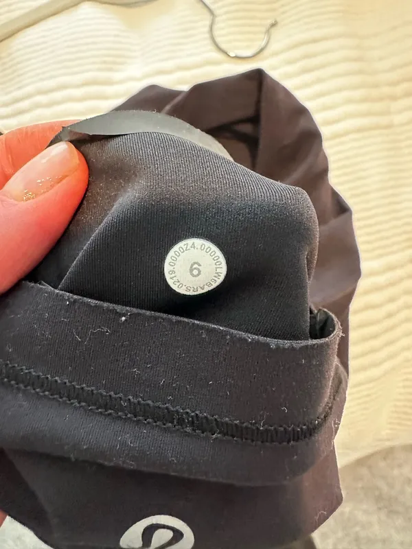 Lululemon leggings  - Image 4