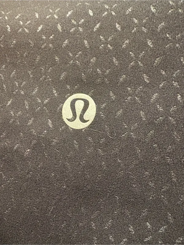 Lululemon Align High-Rise Pant with Pockets 25" in Gradiate Geo Emboss Black - Image 3