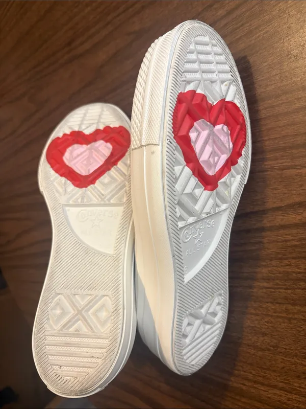 Converse Size 8 Chuck Taylor All Star Lift Hi Y2K Heart Egret - Image 4