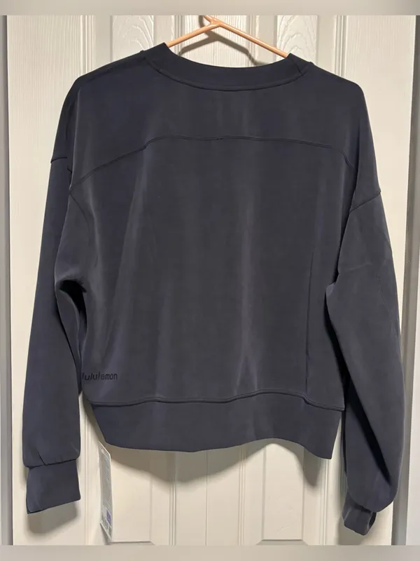 NWT Lululemon Softstreme Oversized Cropped Crew - Image 6