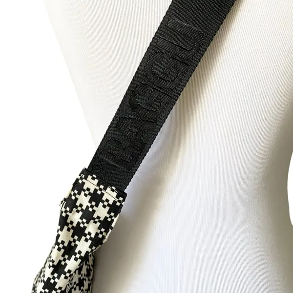 Baggu Medium Crescent Bag in Black & White Pixel Gingham - Image 4