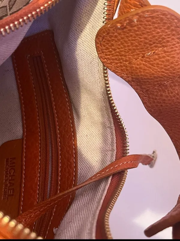 Michael Kors Shoulder Purse - Image 7
