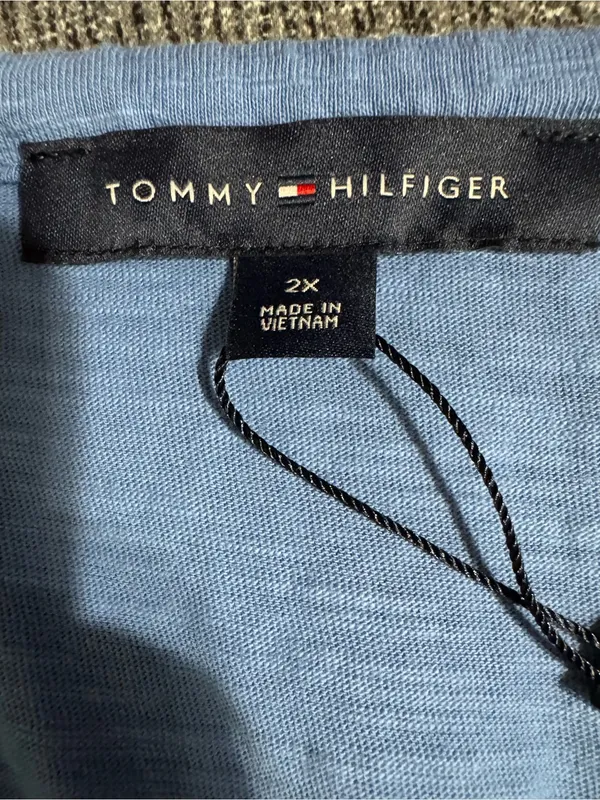 Tommy Hilfiger Women’s Off The Shoulder Top - Image 6