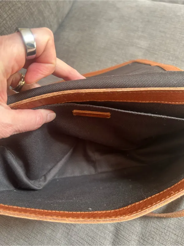 Madewell Transport Flap Shoulder Bag English Saddle leather crossbody - Image 6