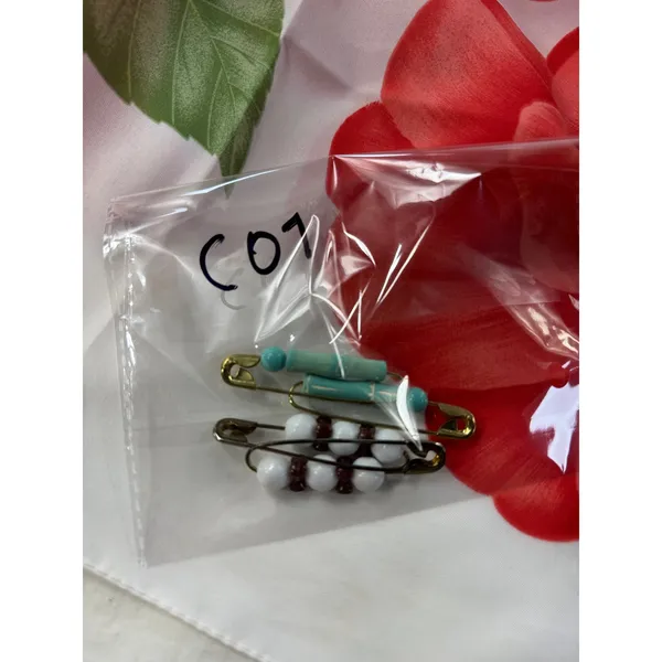 Vintage‎ Beaded Safety Pin Brooch Set Turquoise Faux Bamboo White Brown 4pc - Image 6