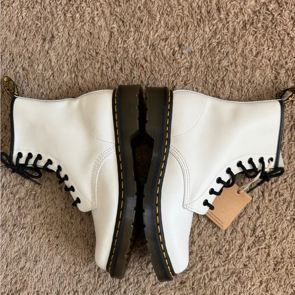 NWT Dr. Martens 1460 White Lace-Up Boots Womens size 9 - Image 6