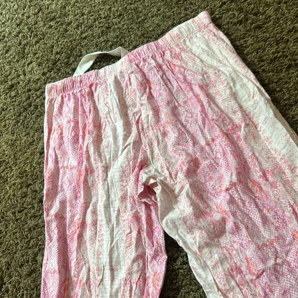 Victoria Secrets Pink Reptile‎ Printed Pajama Pant Size Small - Image 6