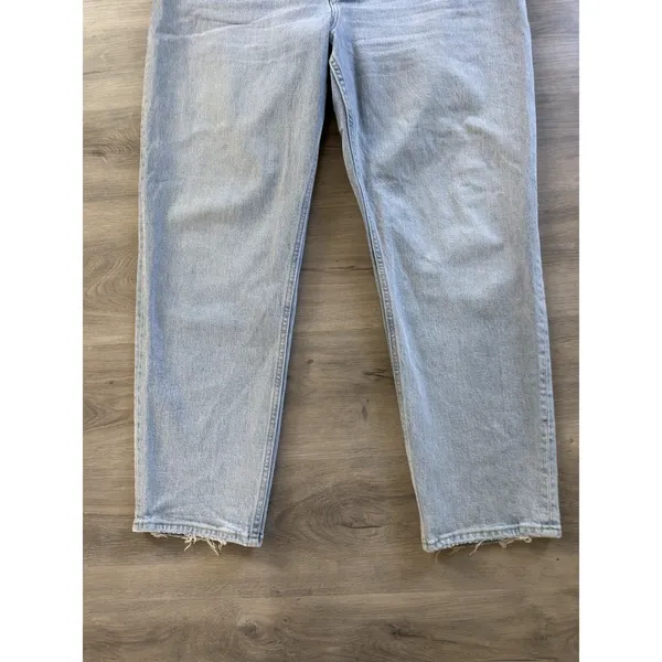 Abercrombie & Fitch The Dad High Rise Criss Cross Light Wash Jeans Size 14s/32 - Image 2