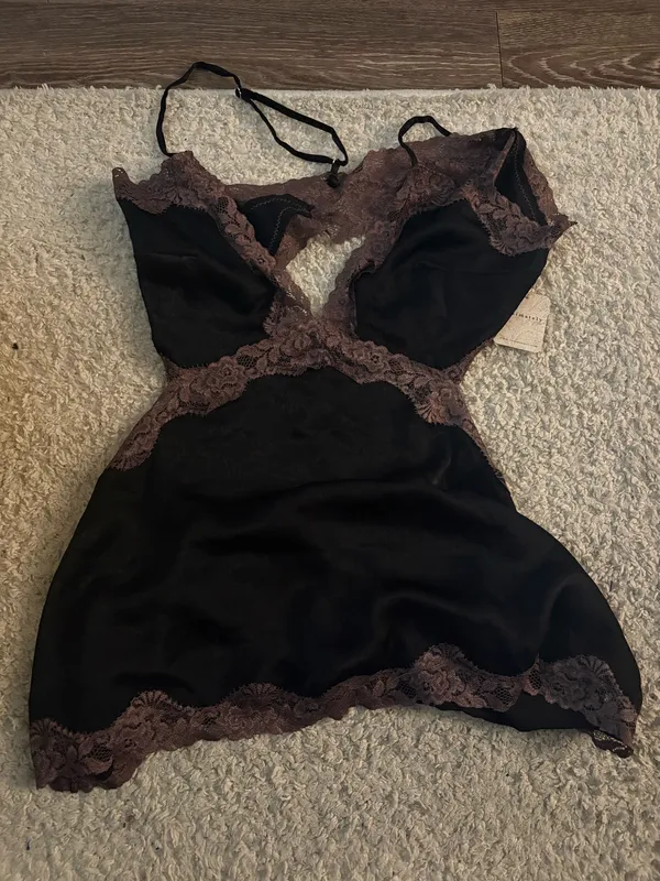 NWT Free People Made You Look Cami in black/brown. Size Large - Image 3