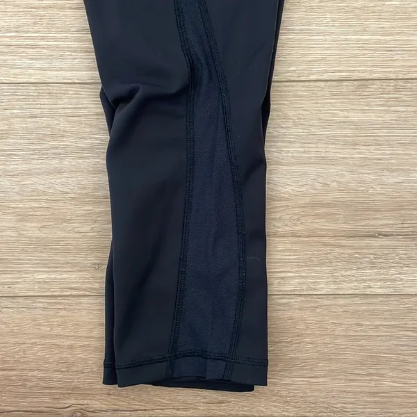 Lululemon Train Times high rise crop 21” - Image 3