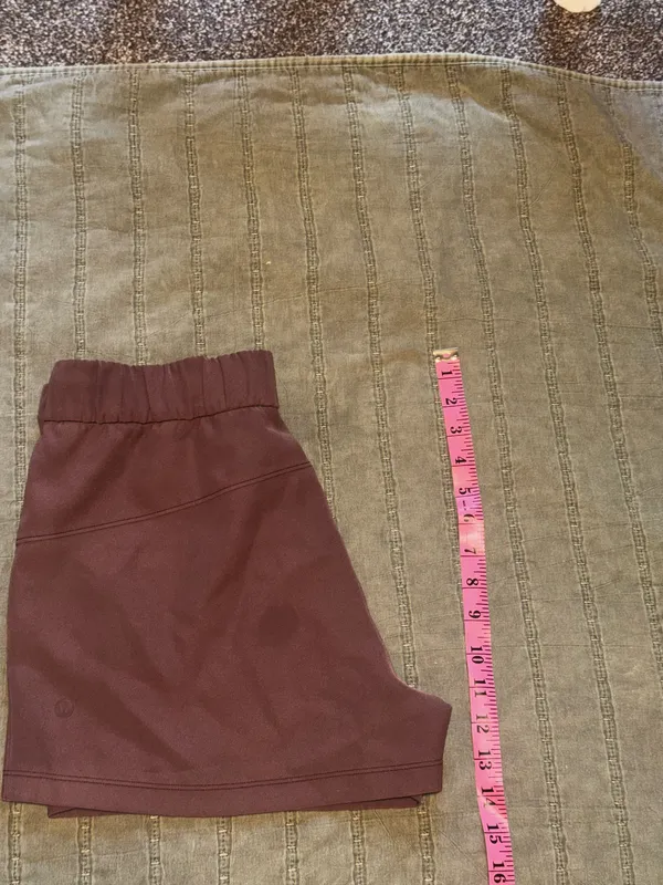 Lululemon On The Fly Shorts - Image 3