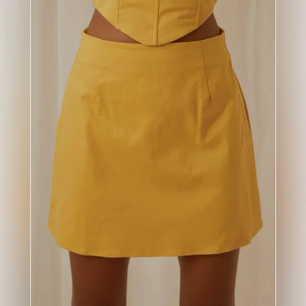 Peppermayo Exclusive‎ Rooftop Drinks Stretch Lined Mini Skirt in Mango Size 12 - Image 3