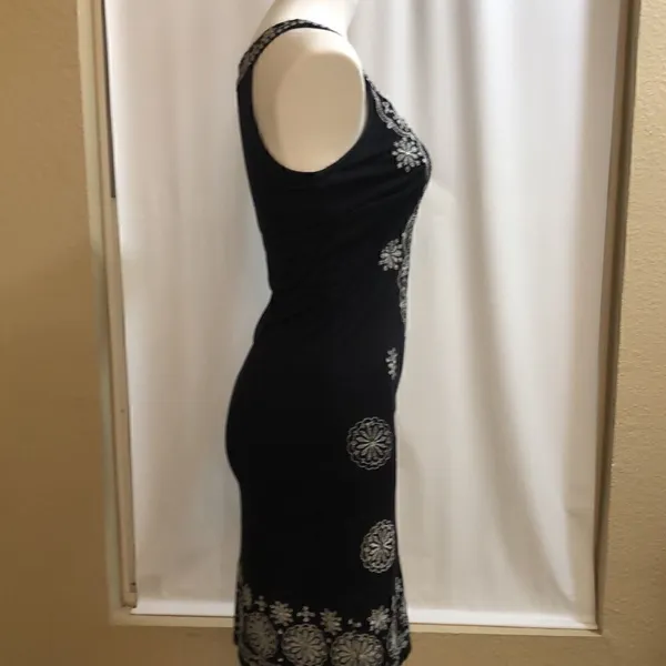 INC little black sleeveless sequin dress - Image 4