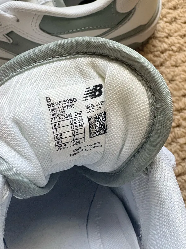 New Balance 550 Sneakers - Image 4