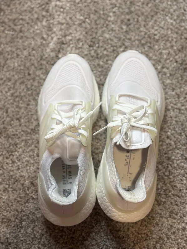 White Adidas Ultraboost Women’s - Image 2
