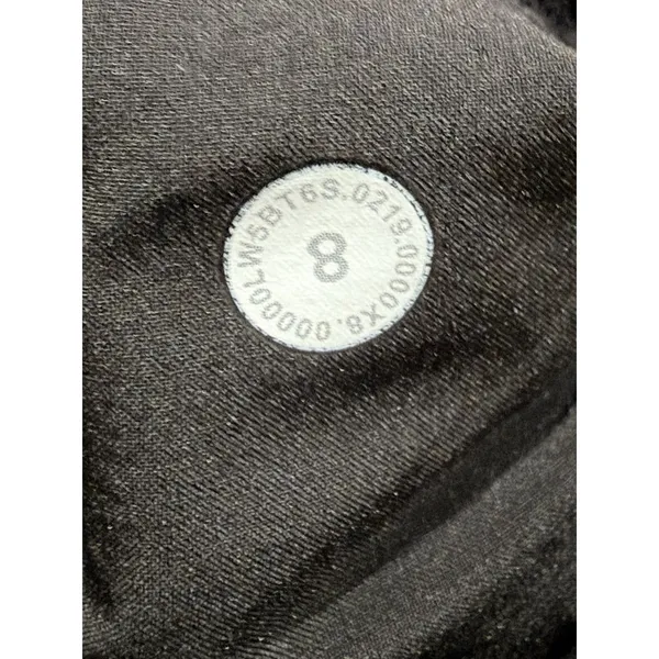 Lululemon On The Fly Woven Pants Women's Size 8 Black 28"‎ Inseam Wrinkle Free - Image 8