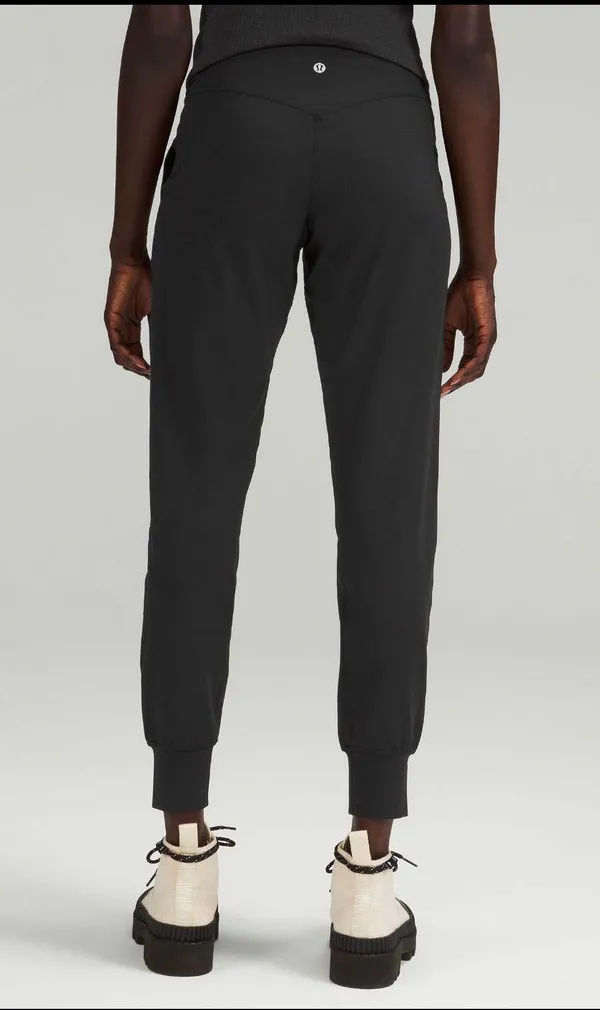 Lululemon Align Joggers 28” - Image 2