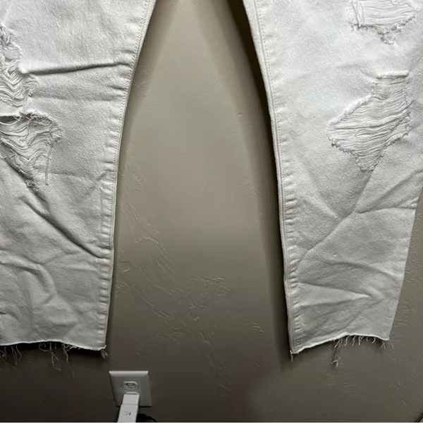 NWT Levi's 501’s White Distressed High‎ Rise Raw Hem Straight Leg Denim Jeans - Image 9