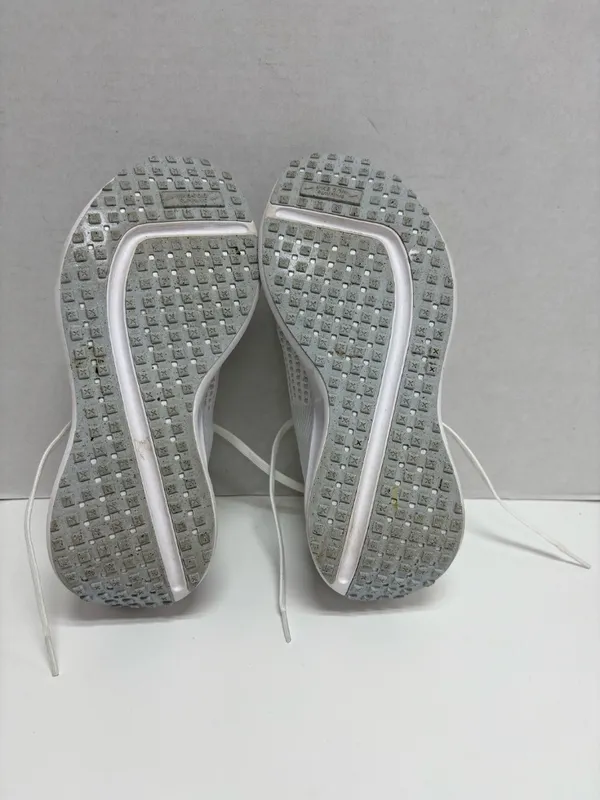 Nike "Interact Run" Running White‎ Shoes - Size 8. - Image 10