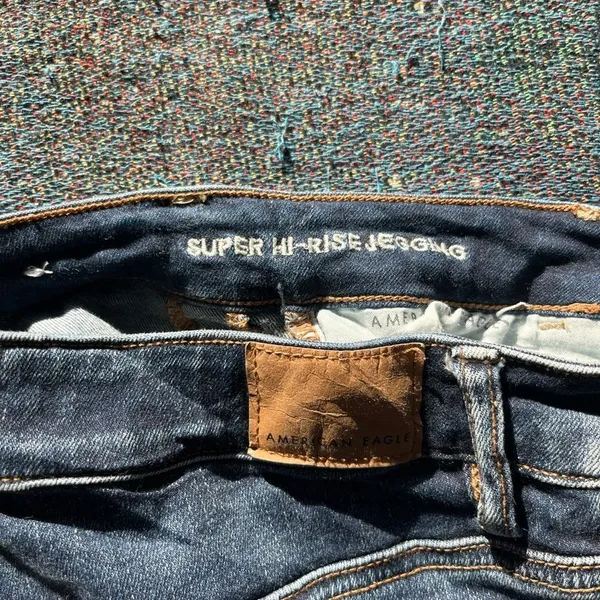 American Eagle Super Hi-Rise Jegging Women’s 4R Distressed Dark Wash Stretch Y2K - Image 15