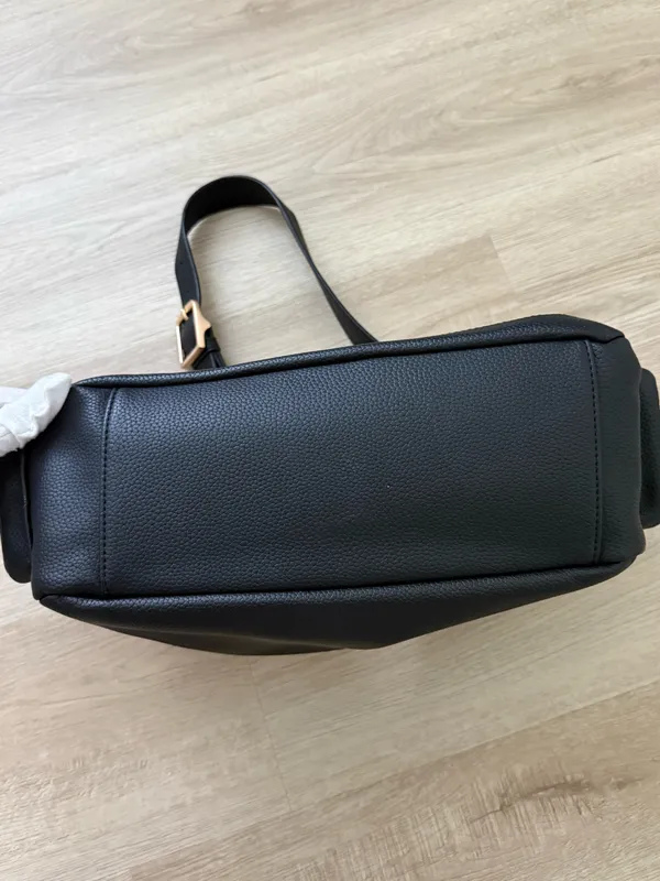 Izzie Fiorelli Black Shoulder Bag - Image 5
