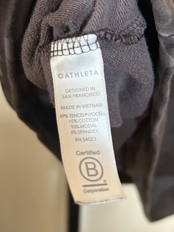 Athleta Studio to Street‎ Sweatshirt Gray Camo Crewneck Athleisure Lounge Small - Image 8