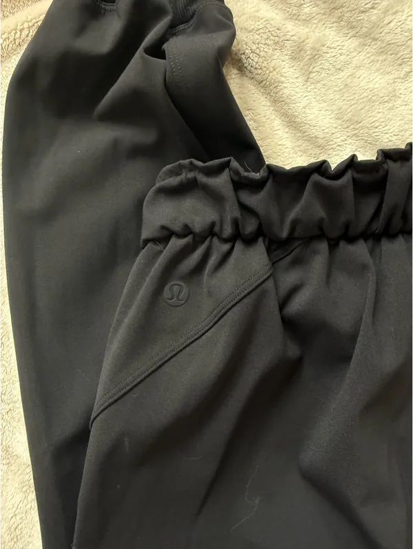 Lululemon Joggers - Image 5