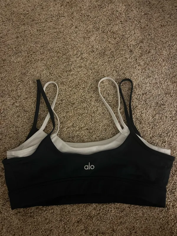 Alo Yoga Bra - Image 2